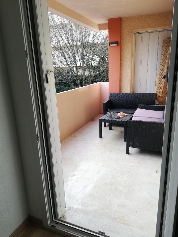 Grand T3 Avec Clim, Parking Et Terrasse Privative - Agen Διαμέρισμα Εξωτερικό φωτογραφία